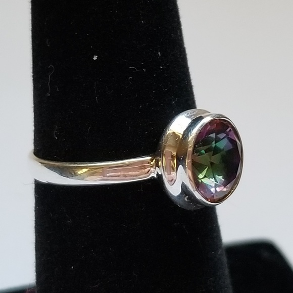 Sterling Silver mystic topaz round cut ring - Picture 5 of 12